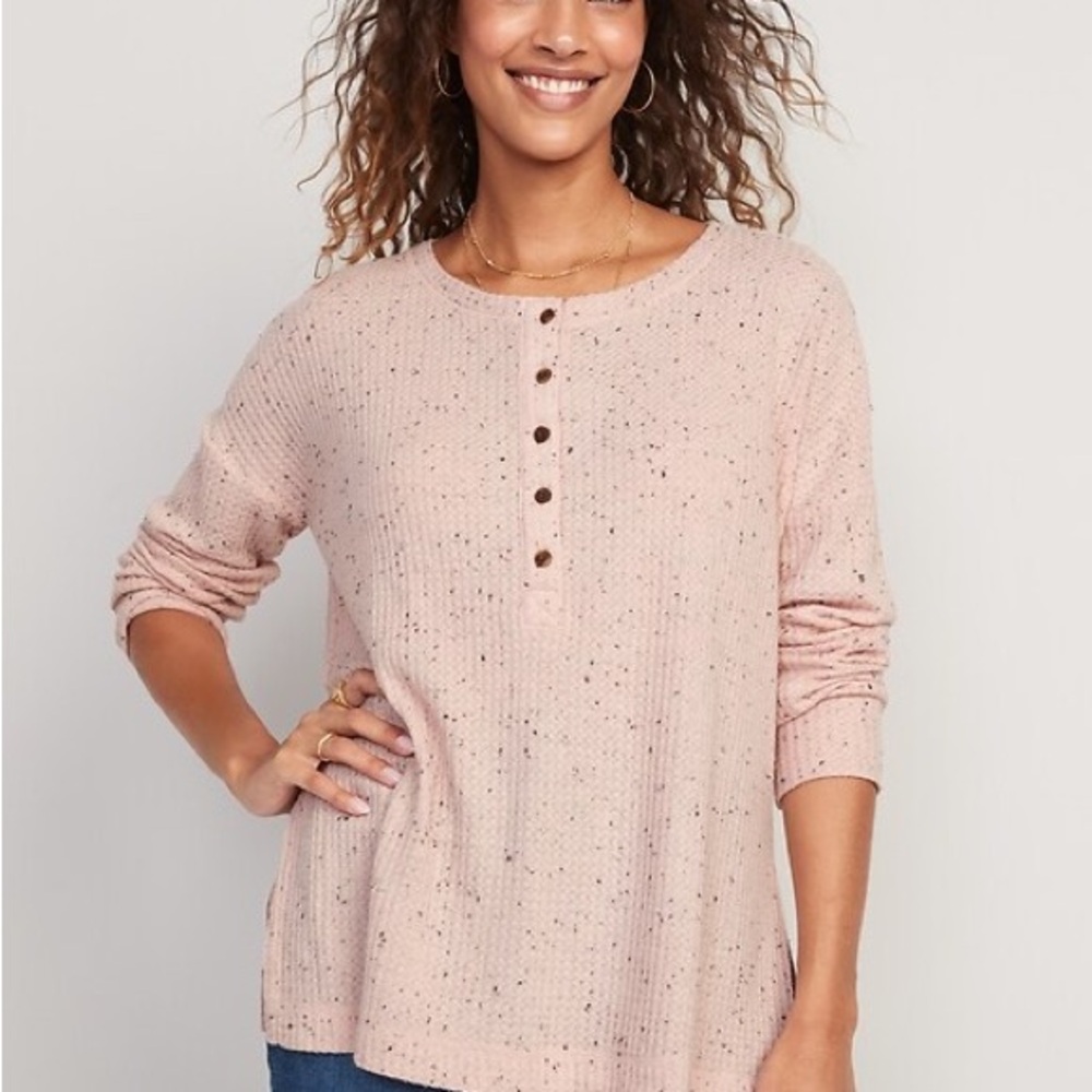 $5 ADD ON Old Navy Light Pink Speckled Henley Blouse - Picture 2 of 6
